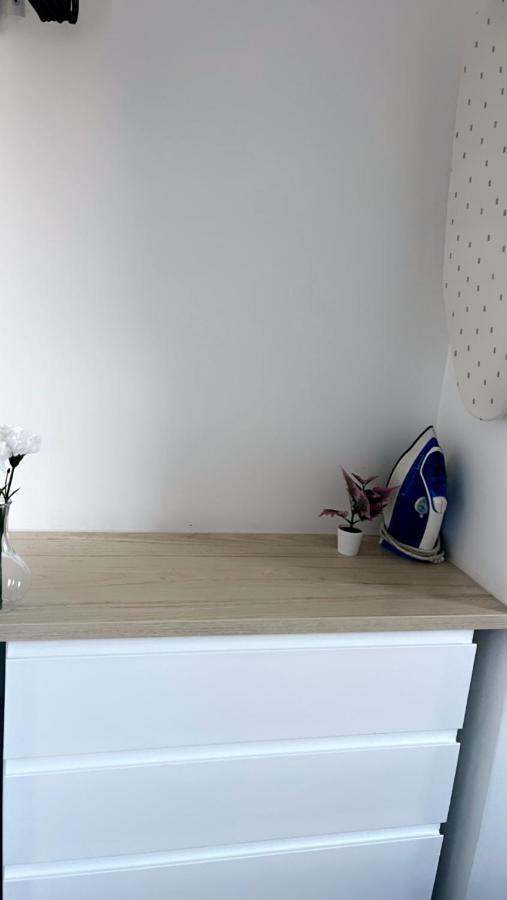 Cosy Appartement Nid De Reve Aubervilliers Exterior foto